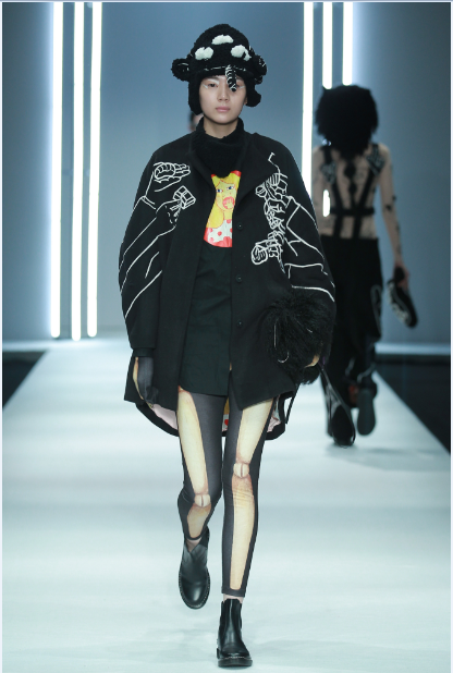 服设《urchin》孙...